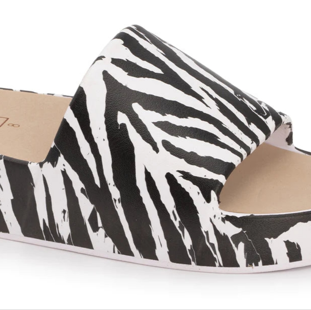 Corkys Zebra Slides / sizes 6-11